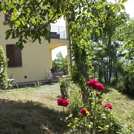 Apartment Rural Retreat In Sassoleone *