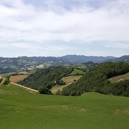 Rural Retreat In Sassoleone