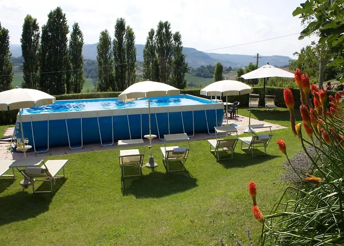 Апартаменты Rural Retreat In Sassoleone