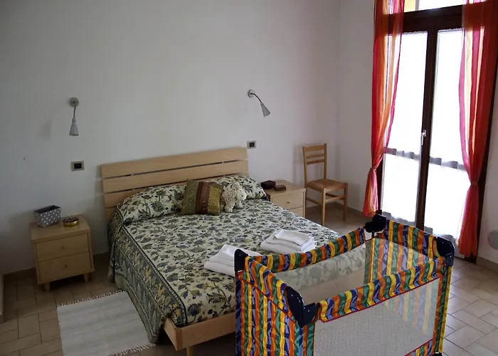 Rural Retreat In Sassoleone Апартаменты *