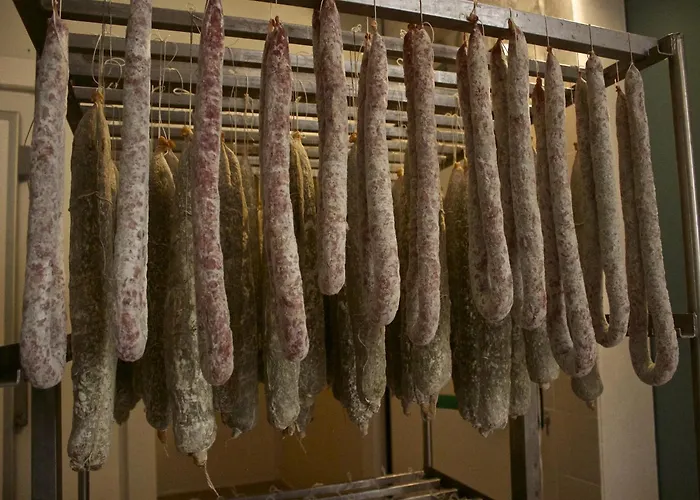 Rural Retreat In Sassoleone